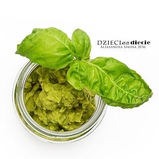 Guacamole klasyczna pasta z awokado i czosnkiem