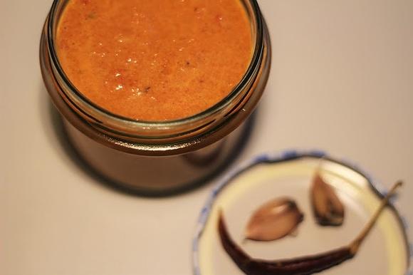 Sos mojo rojo