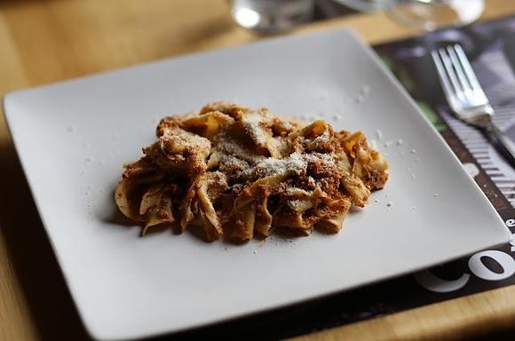 Pappardelle z ragù z królika z Toskanii