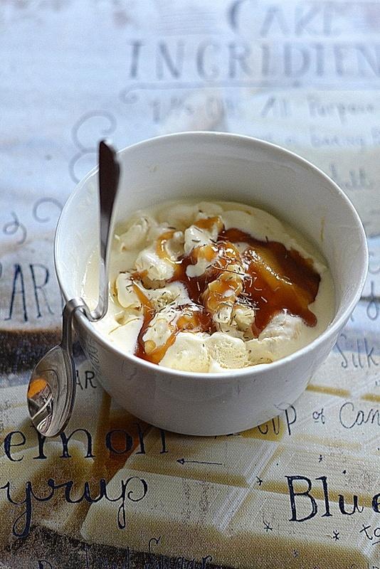 Lody z serem Gorgonzola, miodem i rozmarynem