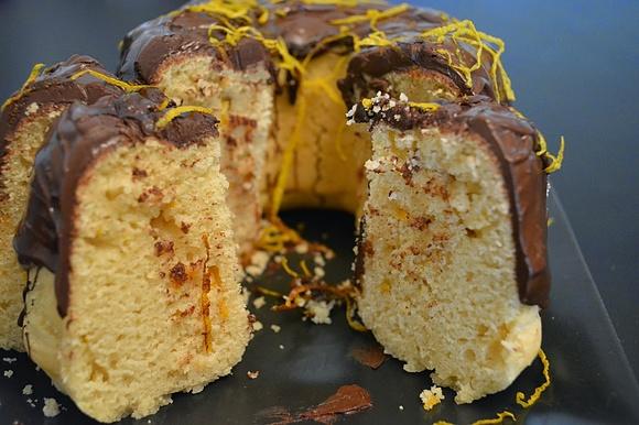 Pomarańczowa bezglutenowa babka gotowana