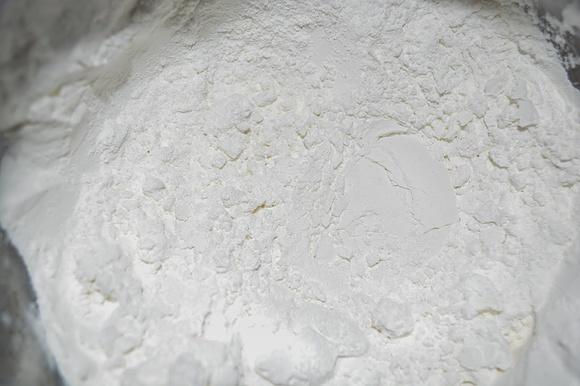 Mieszanką mąk ryżowych lekką do chleba