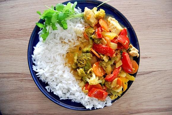 Tajskie czerwone curry z kurczakiem