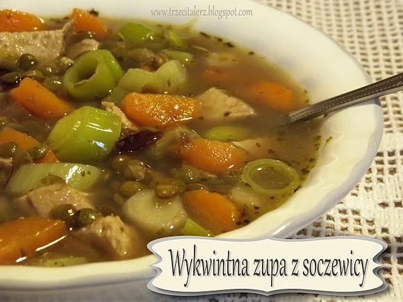Wykwintna zupa z soczewicy z porami i śliwkami