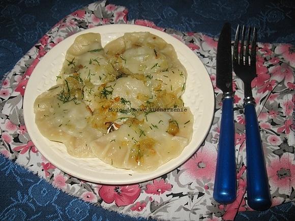 Pierogi z ciasta z dodatkiem sody