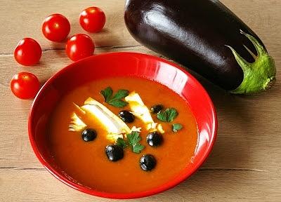 Marokańska zupa z bakłażana i pomidorów