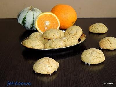 Dyniowe ciasteczka z kardamonem i cynamonem