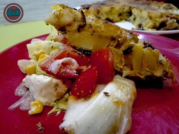 Hiszpańska tortilla z lekką sałatką
