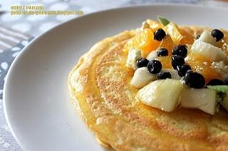 Omlet z owocami