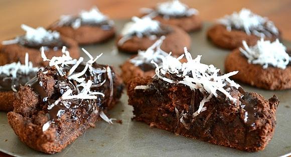 Mini brownies wegańskie bezglutenowe bez cukru