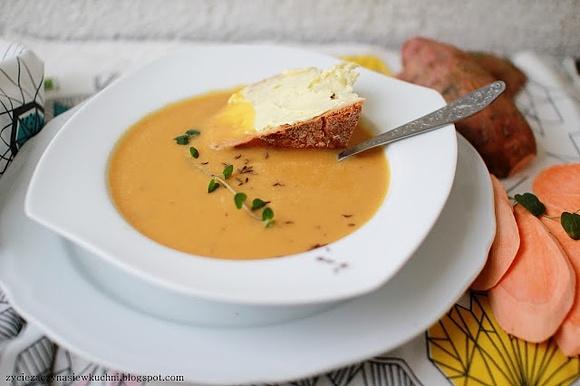 Zupa krem z batatów z pieprzem cayenne i kminkiem