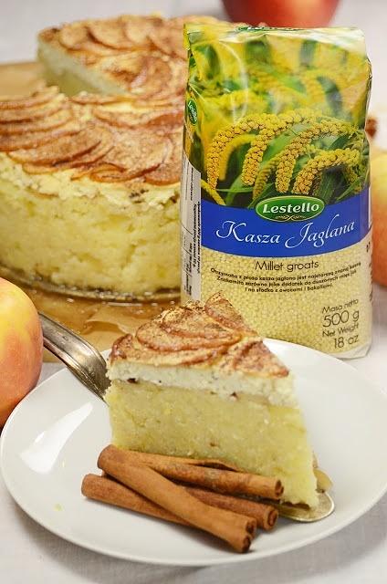 Jaglane ciasto z jabłkami i białym serem