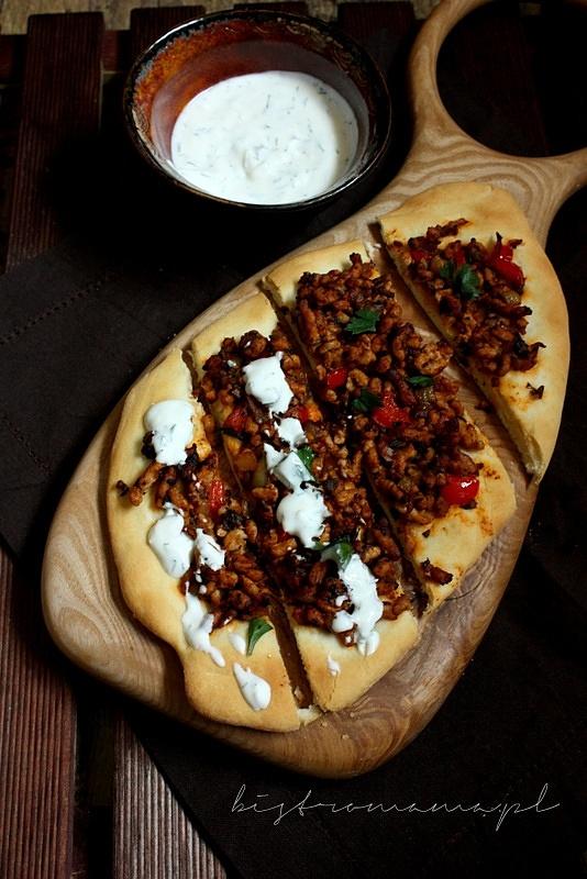 Pizza a'la lahmacun