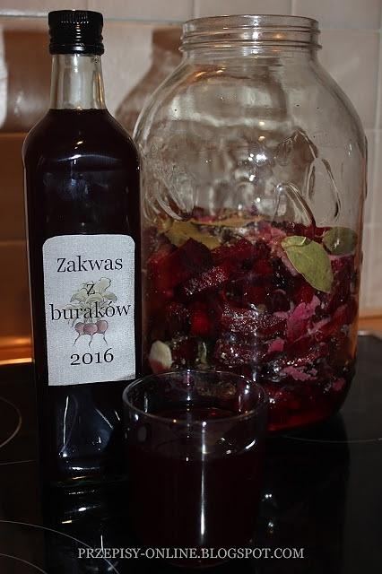 Domowy zakwas buraczany na barszcz czerwony do picia i gotowania