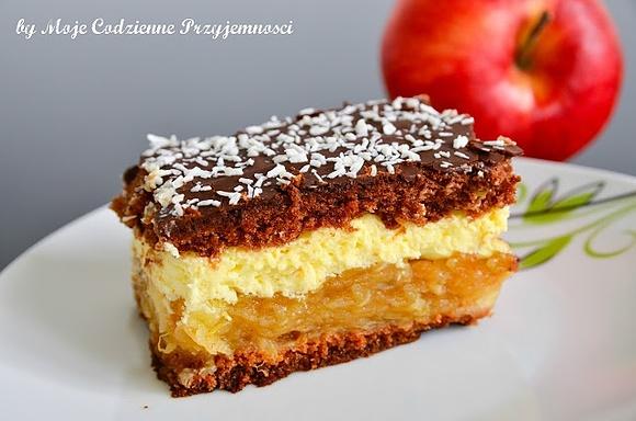 Kilimandżaro - ciasto z jabłkami, kremem budyniowym i czekoladą