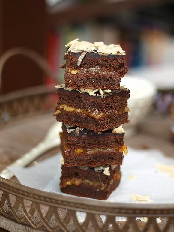 Brownie czekoladowo-pomarańczowe z polewą