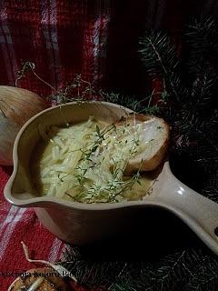Francuska cebulowa zupa krem