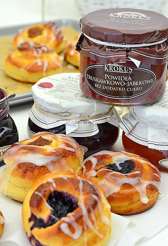 Drożdżówki z konfiturami lub powidłami - bez wyrabiania