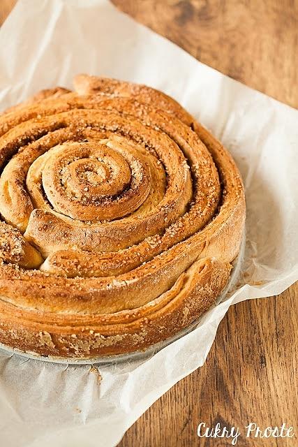 Giant cinnamon bun - cynamonka xxl