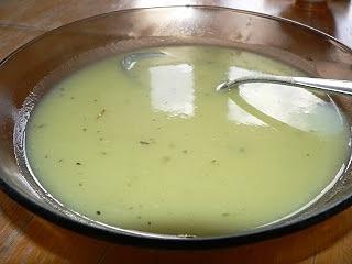Zupa czosnkowa