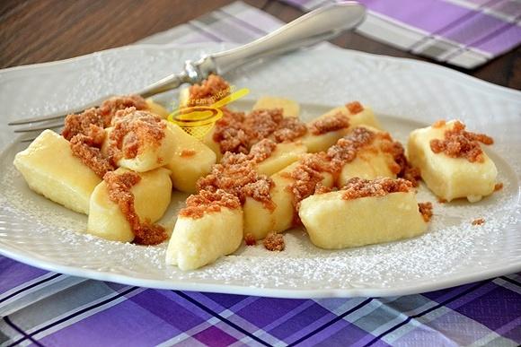 Mięciutkie leniwe z ziemniakami