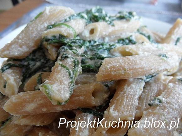 Szpinakowo-ricottowe penne