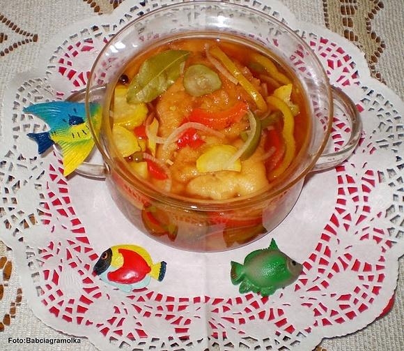 Ryba w cieście w pomidorowej zalewie