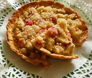 Krucha tarta z rabarbarem