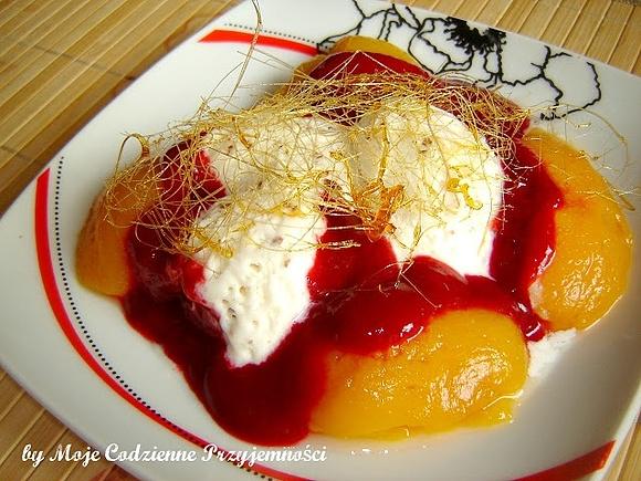 Brzoskwinie a la Melba