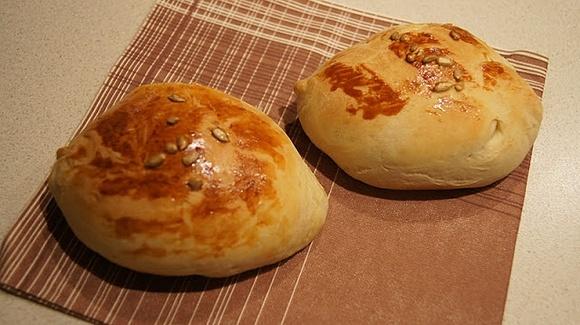 Bułeczki brydżowe - mięciutkie i aromatyczne pieczywo
