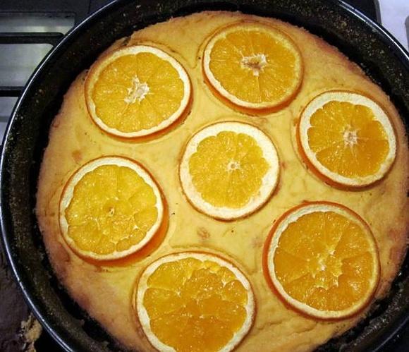 Sernik pomarańczowy i ciasto czekoladowe