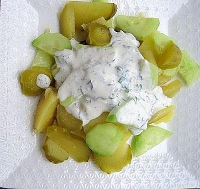 Sałatka ogórkowa