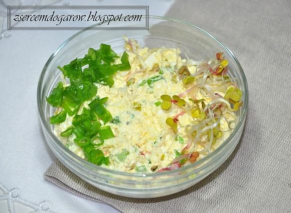 Pasta kanapkowa z kiełkami rzodkiewki