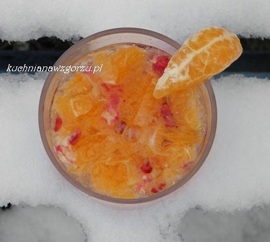 Drink z granatem - pyszny przepis na orzeźwiającego drinka