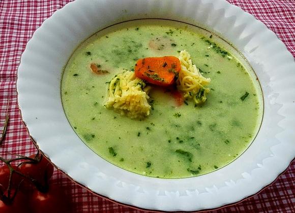 Zupa szpinakowa na rosole