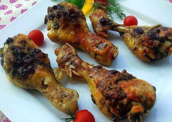 Pałki z kurczaka pieczone w żurawinie