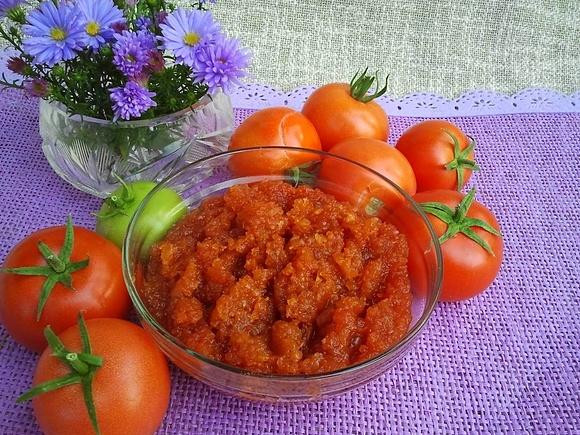 Ketchup z cukinii z curry i ostrą papryką
