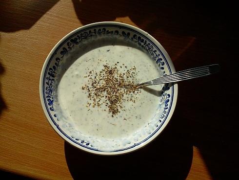 Najprostszy sos czosnkowy