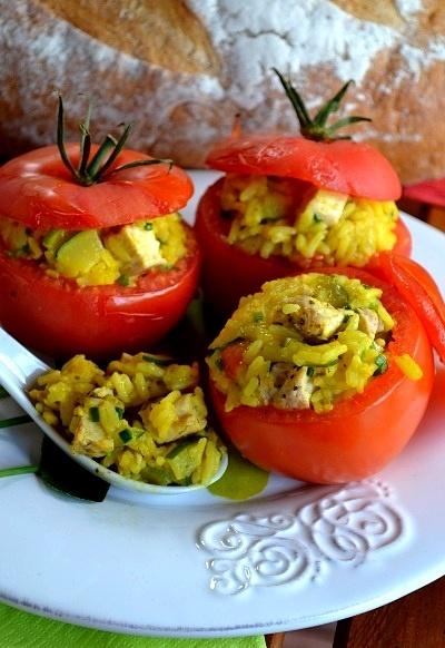 Nadziane pomidory z aromatycznym risotto