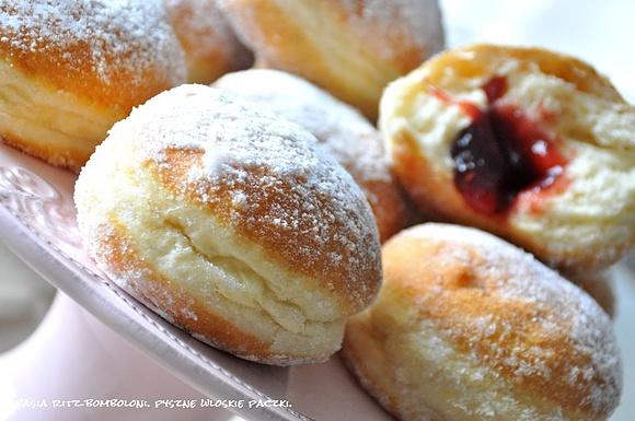 Bomboloni. Pyszne włoskie pączki.