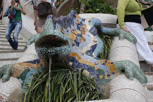Barcelona Park Guell piknik z lokalnymi smakami i widokami
