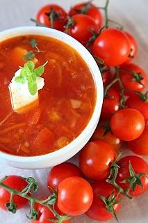 Zupa pomidorowa z fetą