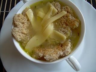 Tania kuchnia zupa cebulowa