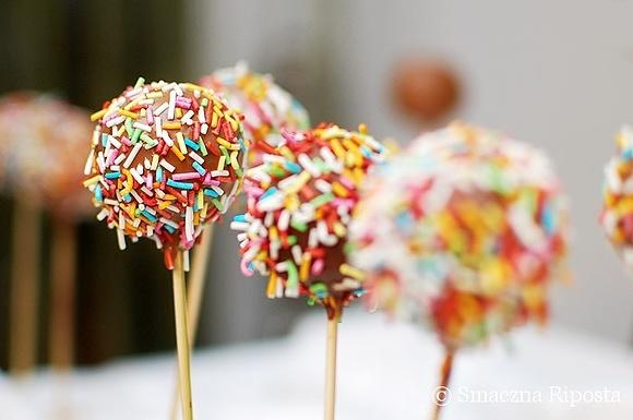 Biszkoptowe cake pops z alkoholem