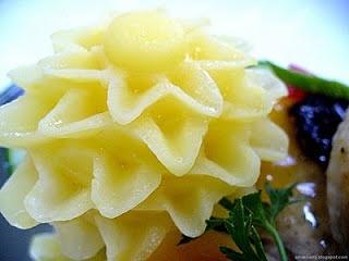 Carving - sztuka rzeźbienia w owocach i warzywach