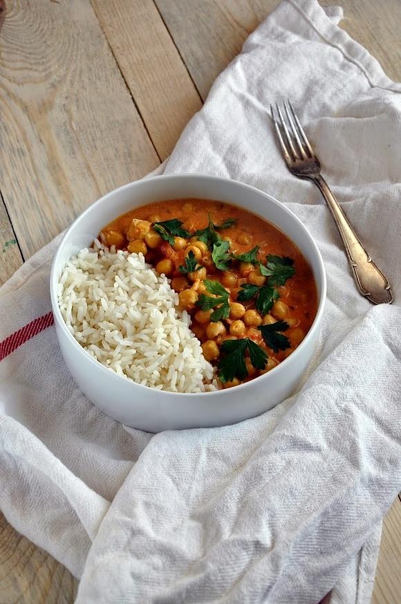 Curry z ciecierzycą