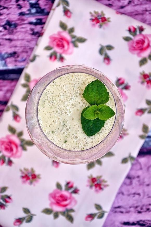 Koktajl melon banana mięta