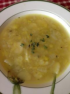 Zupa ziemniaczano-porowa z oregano