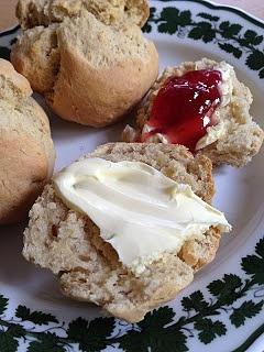 Łatwe scones na popołudnie