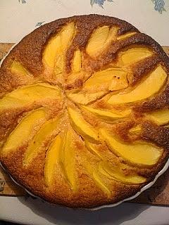 Tarta z mango i kokosem